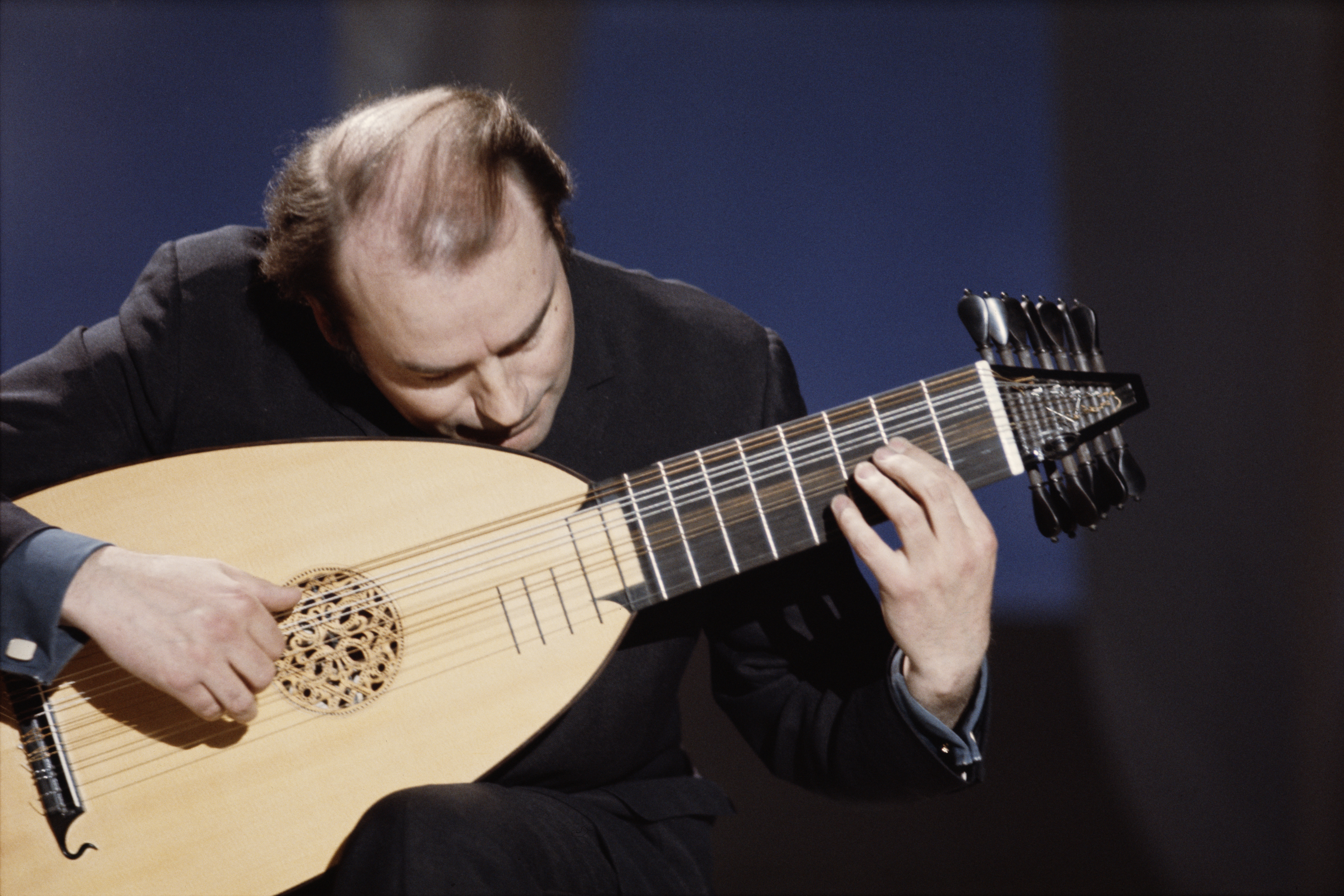 Julian Bream, guitarist