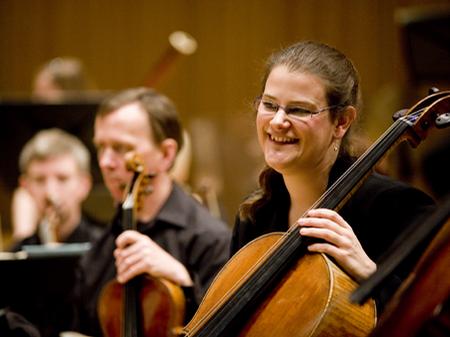 Rosie Biss - Principal, Cello