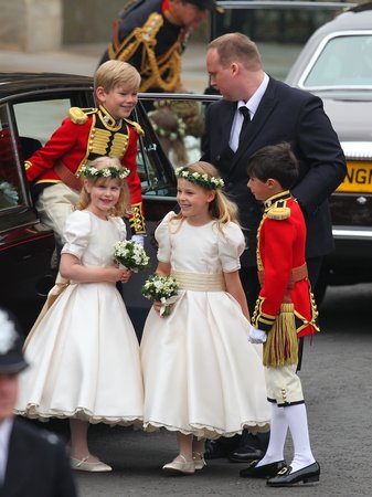 Page boys and bridesmaids - The Wedding Party arrive at the Abbey - Classic FM