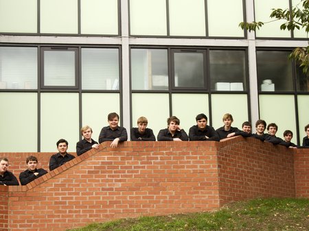 Ysgol Dinas Bran Male Ensemble