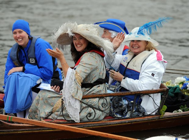 Sunday: Thames River Pageant