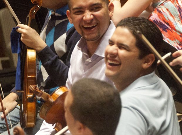 Dudamel & Simón Bolívar Symphony Orchestra Of Vene