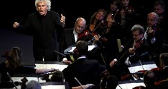 Simon Rattle Chariots of Fire Opening Ceremony