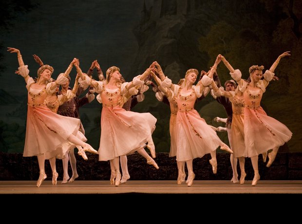 Swan Lake performed by the Mariinsky Opera and Bal