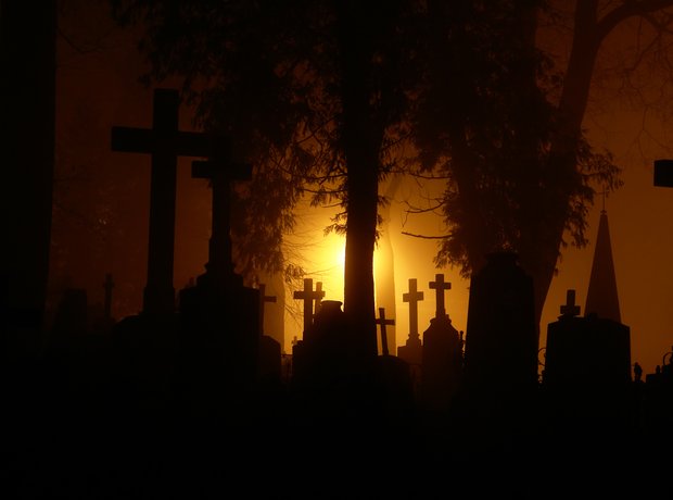 graveyard mozart requiem