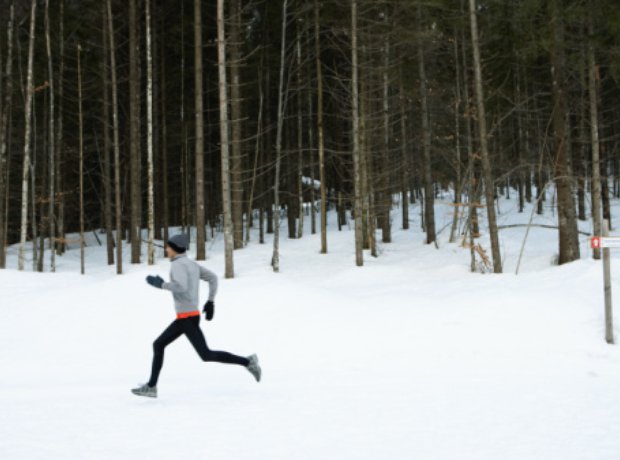 jogging snow