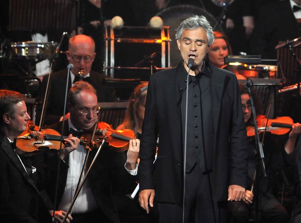 Andre Bocelli live at iTunes festival 2012