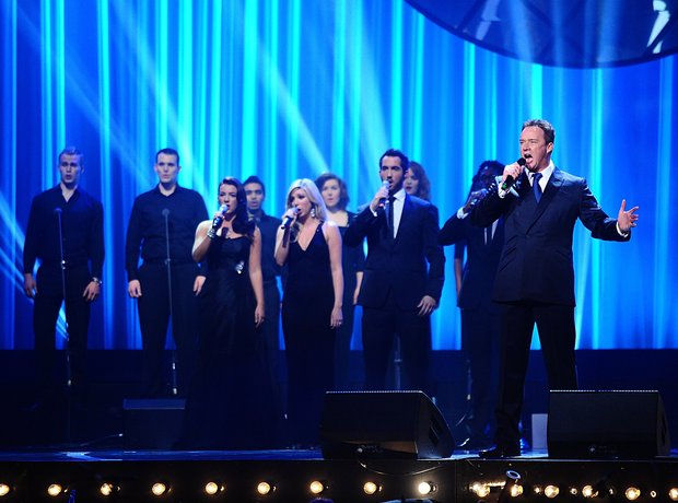 Amor and Russell Watson on stage at the Classic BR