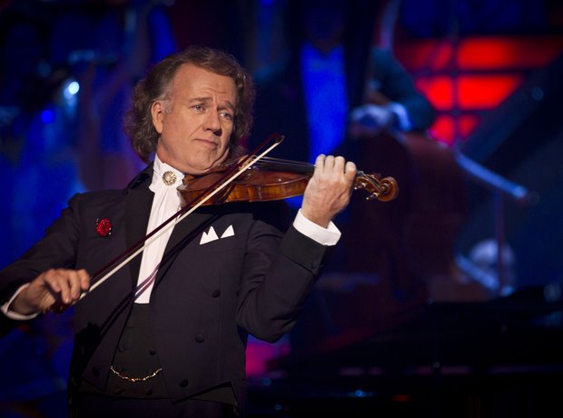 Andre Rieu performs on Strictly Come Dancing.