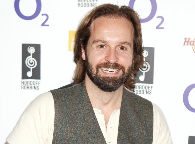 alfie-boe-awards-2