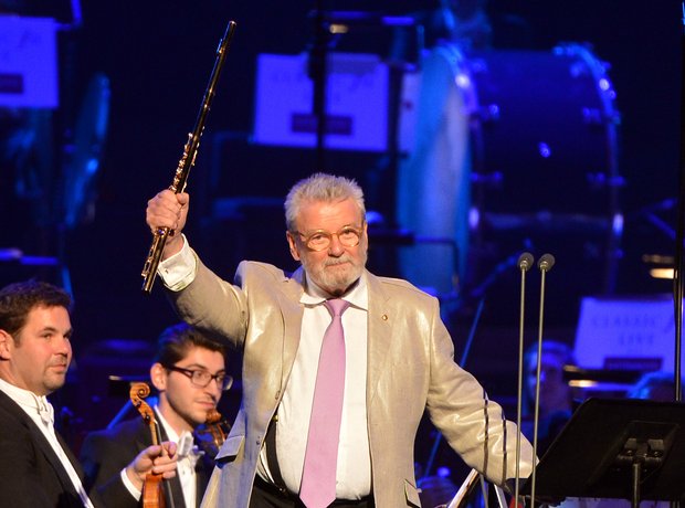 Sir James Galway Classic FM Live 2013 the performa