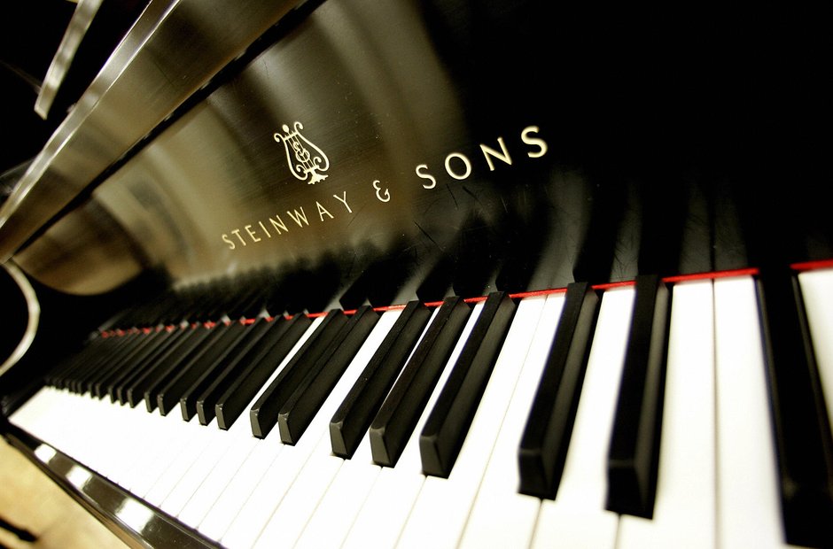 steinway & sons piano