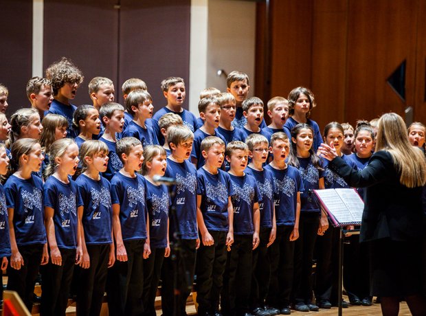 Theale CE Primary School Combined Choir