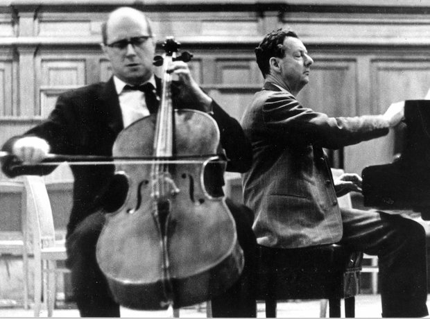 Benjamin Britten Mstislav Rostropovich Moscow