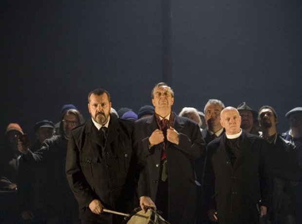 Opera North's production of Peter Grimes