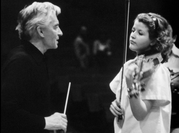 Anne-Sophie Mutter violinist Karajan