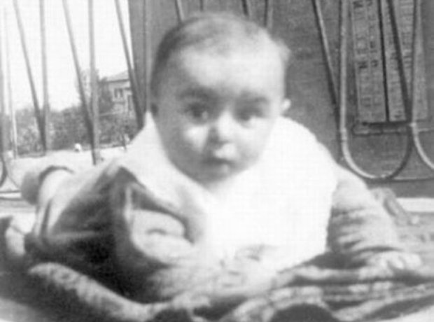 Luciano Pavarotti baby