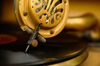 Gramophone    