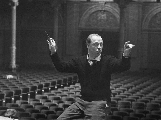 Bernard Haitink conductor