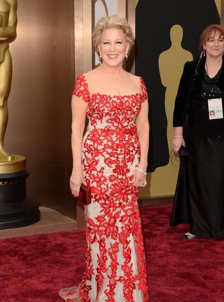 Bette Midler at the Oscars 2014 red carpet