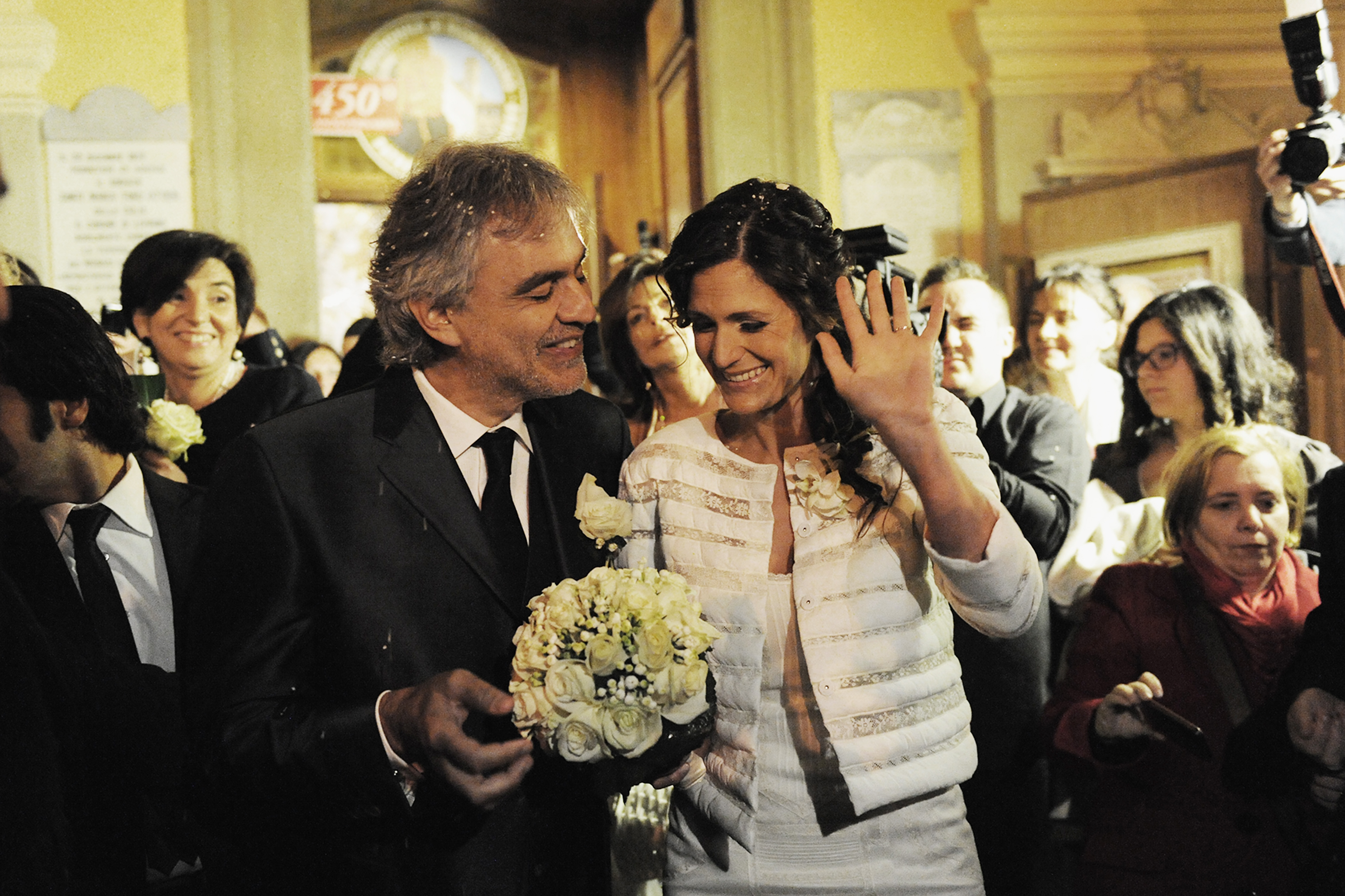 Andrea Bocelli marries longtime girlfriend Veronica Berti in Italy