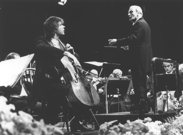 Julian Lloyd Webber cellist Yehudi Menuhin violinist conductor