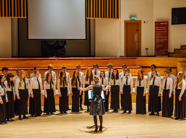 Egglescliffe School Senior Choir