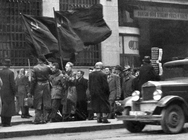 Communists Prague 1948