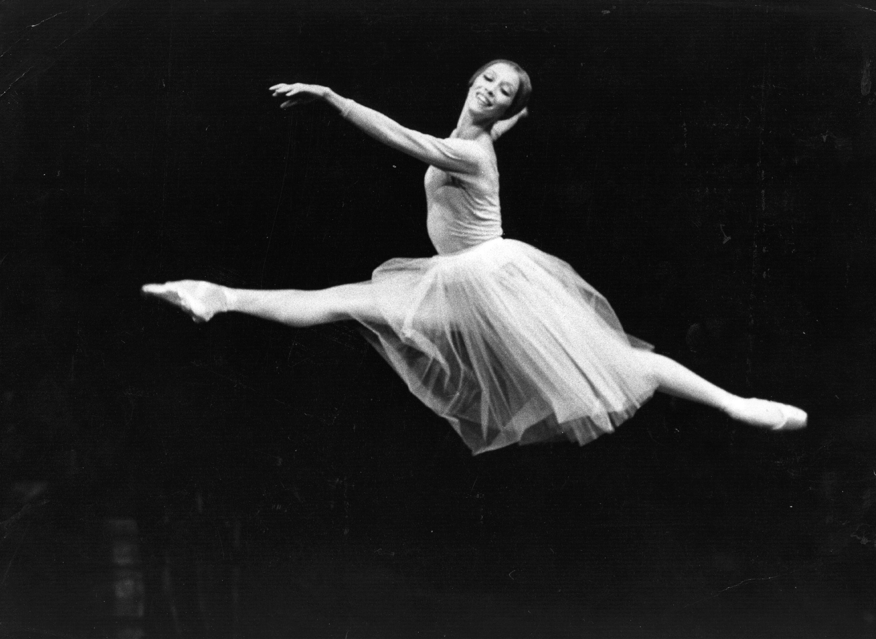 famous-ballerina-makes-debut-telegraph