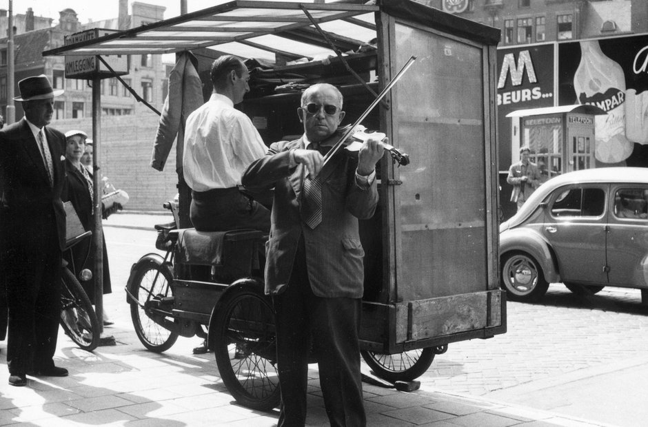 Vintage busking pictures
