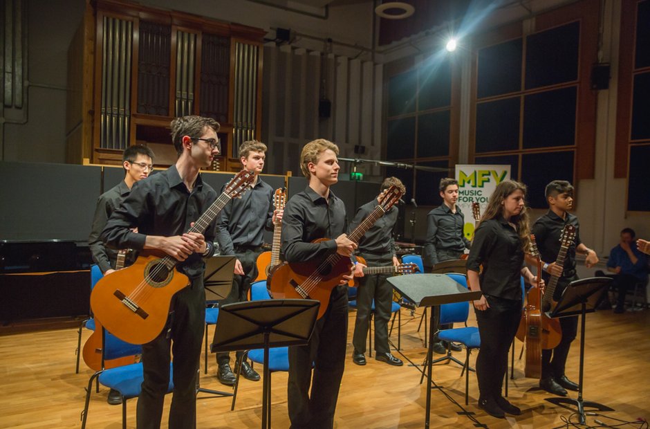High Wycombe Music Centre Guitar Consort