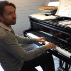 Leif Ove Andsnes at home
