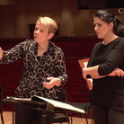 Marin Alsop conducting masterclass women and gestu