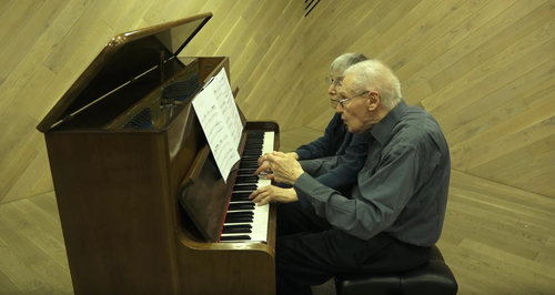 György and Márta Kurtág Bach duet