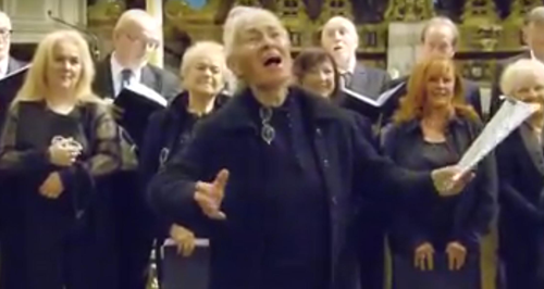 old lady soprano sings verdi