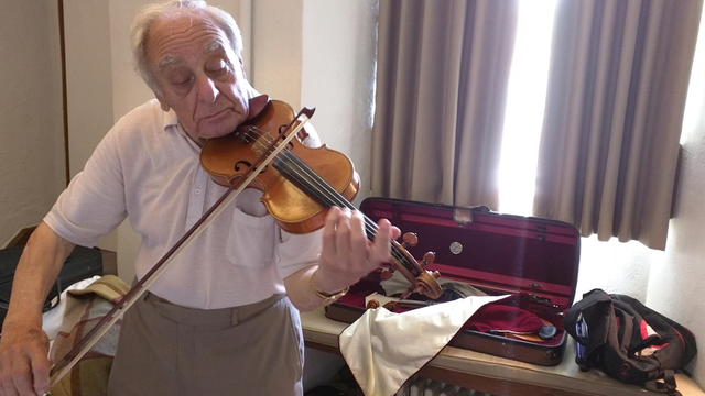 Charles Barren violin at Dartington