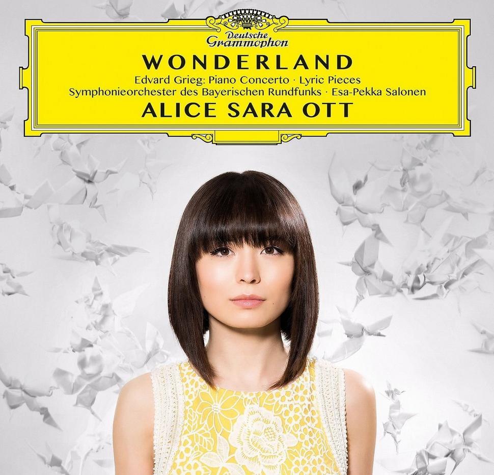 Alice Sara Ott Wonderland