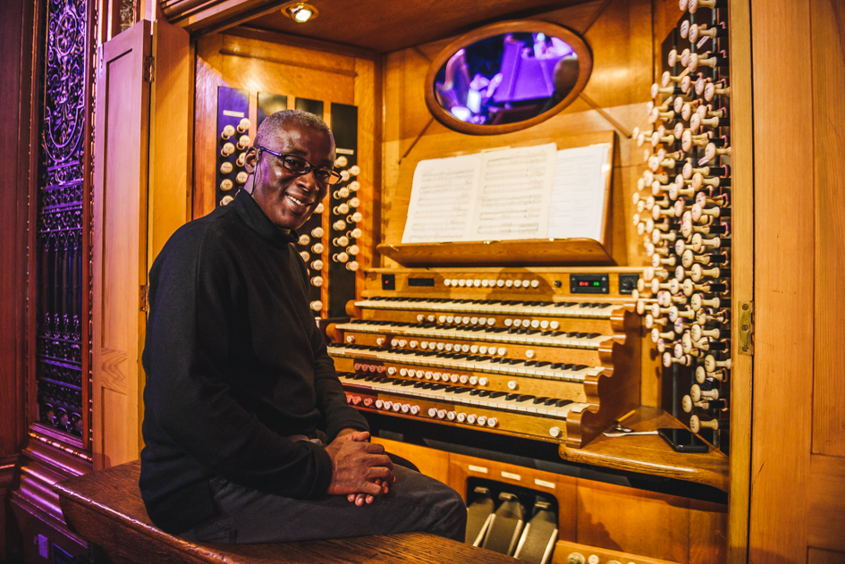 Wayne Marshall on the Royal Albert Hall organ