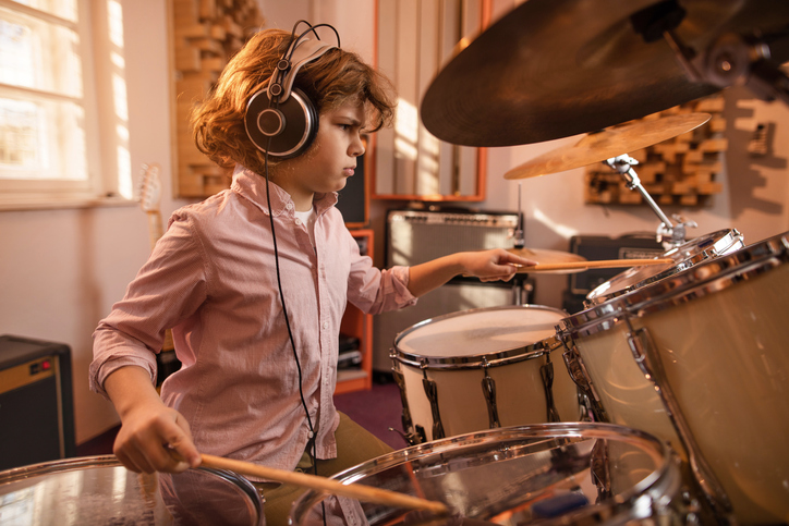 child drummer