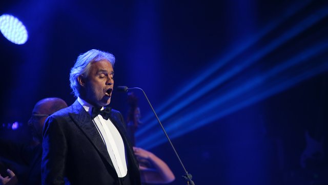 Andrea Bocelli Global Awards 2018 performance