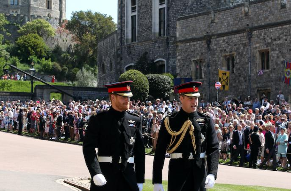 Prince Harry (left) and the Duke of Cambridge arri