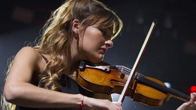 Nicola Benedetti: Albums, concerts, parents and more facts about the ...