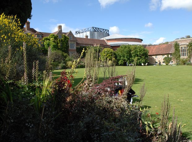 Pictures of Glyndebourne opera